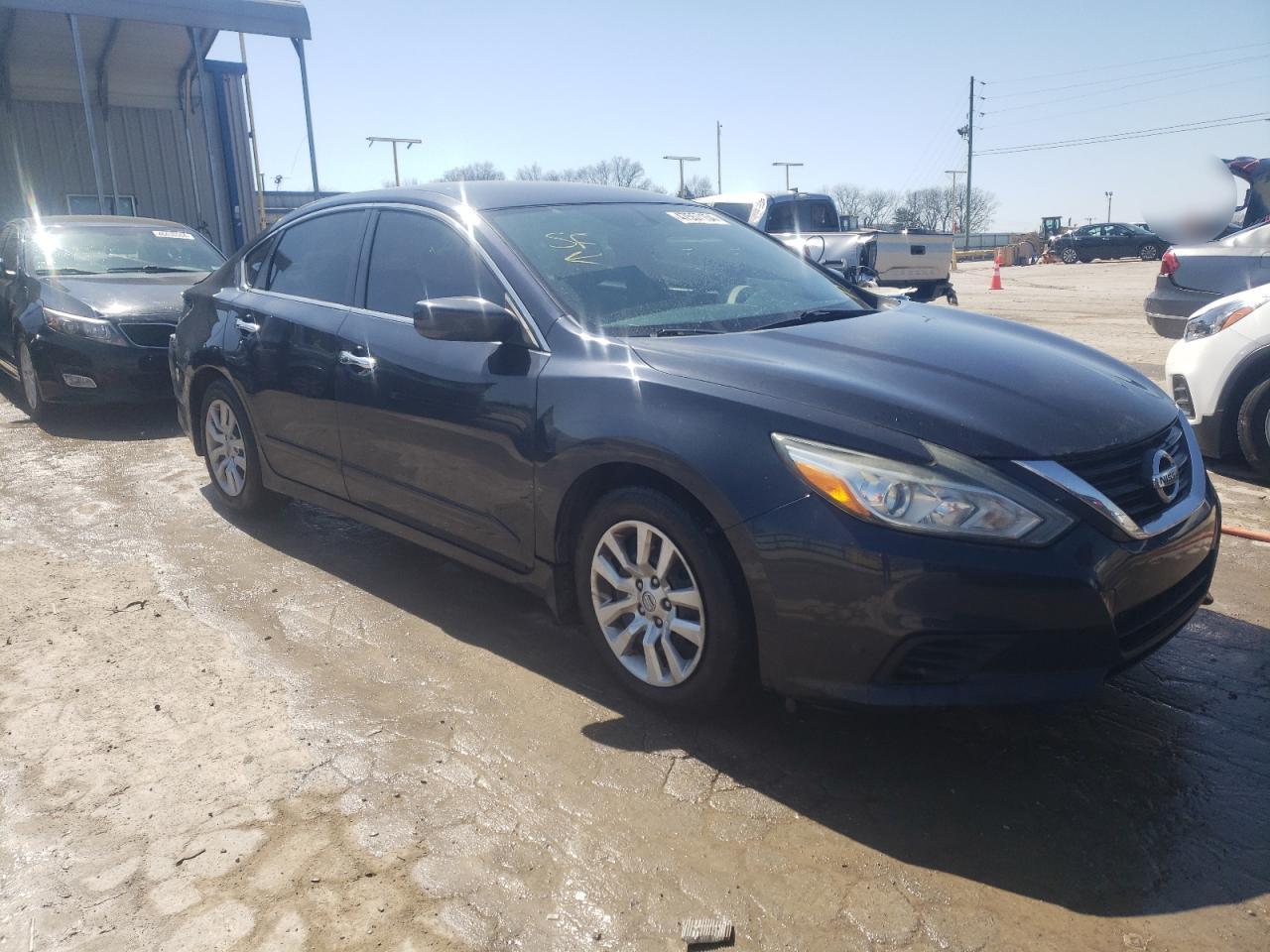 2017 NISSAN ALTIMA 2.5 - Фото 4