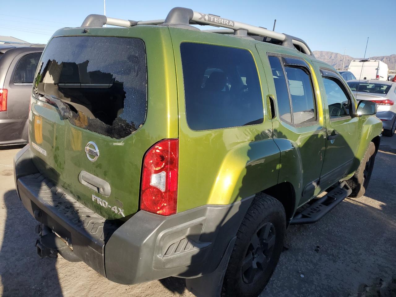 2011 NISSAN XTERRA OFF - Image 3