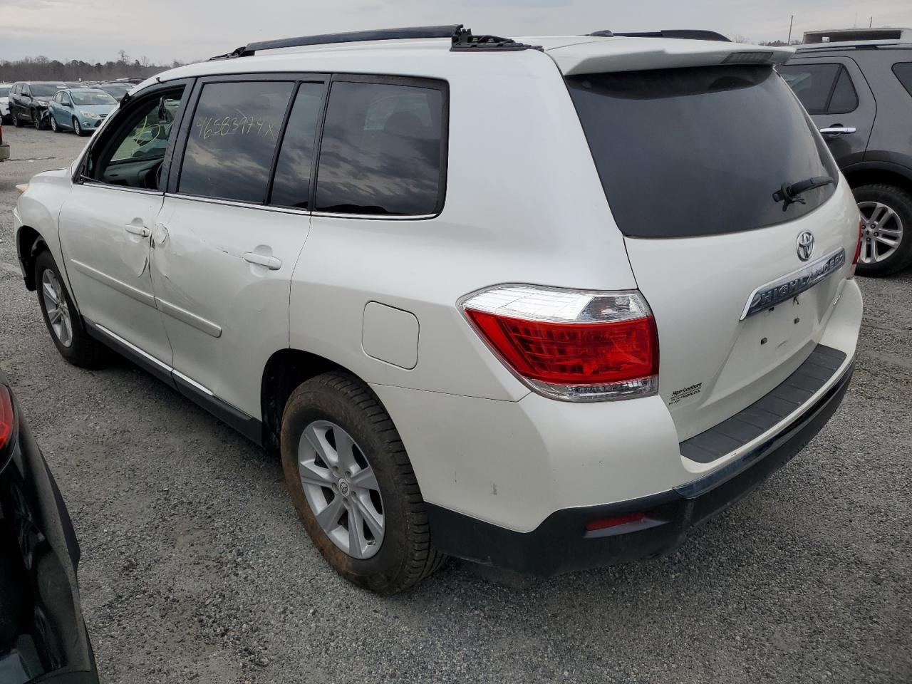 2012 TOYOTA HIGHLANDER - Image 2