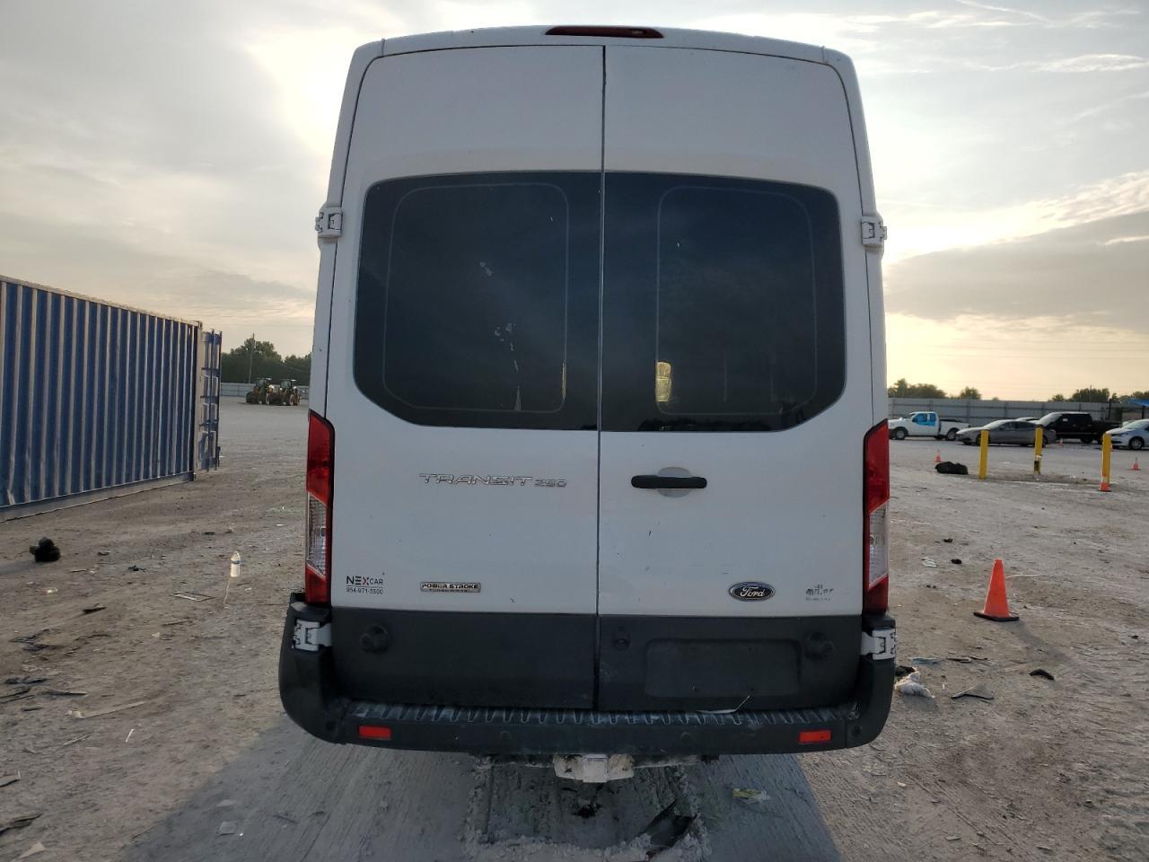 2017 FORD TRANSIT T- - Фото 6