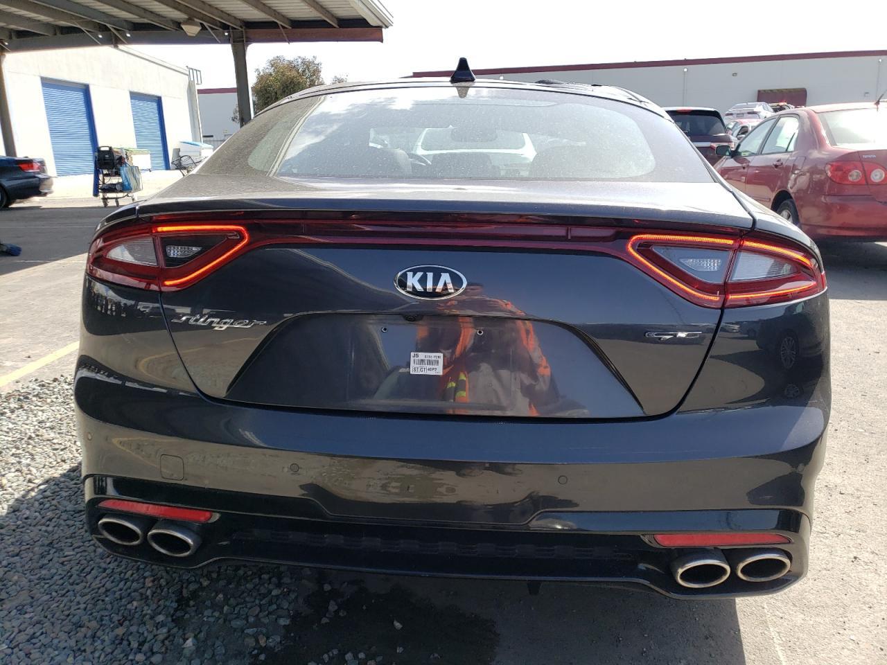 2019 KIA STINGER GT - Фото 6