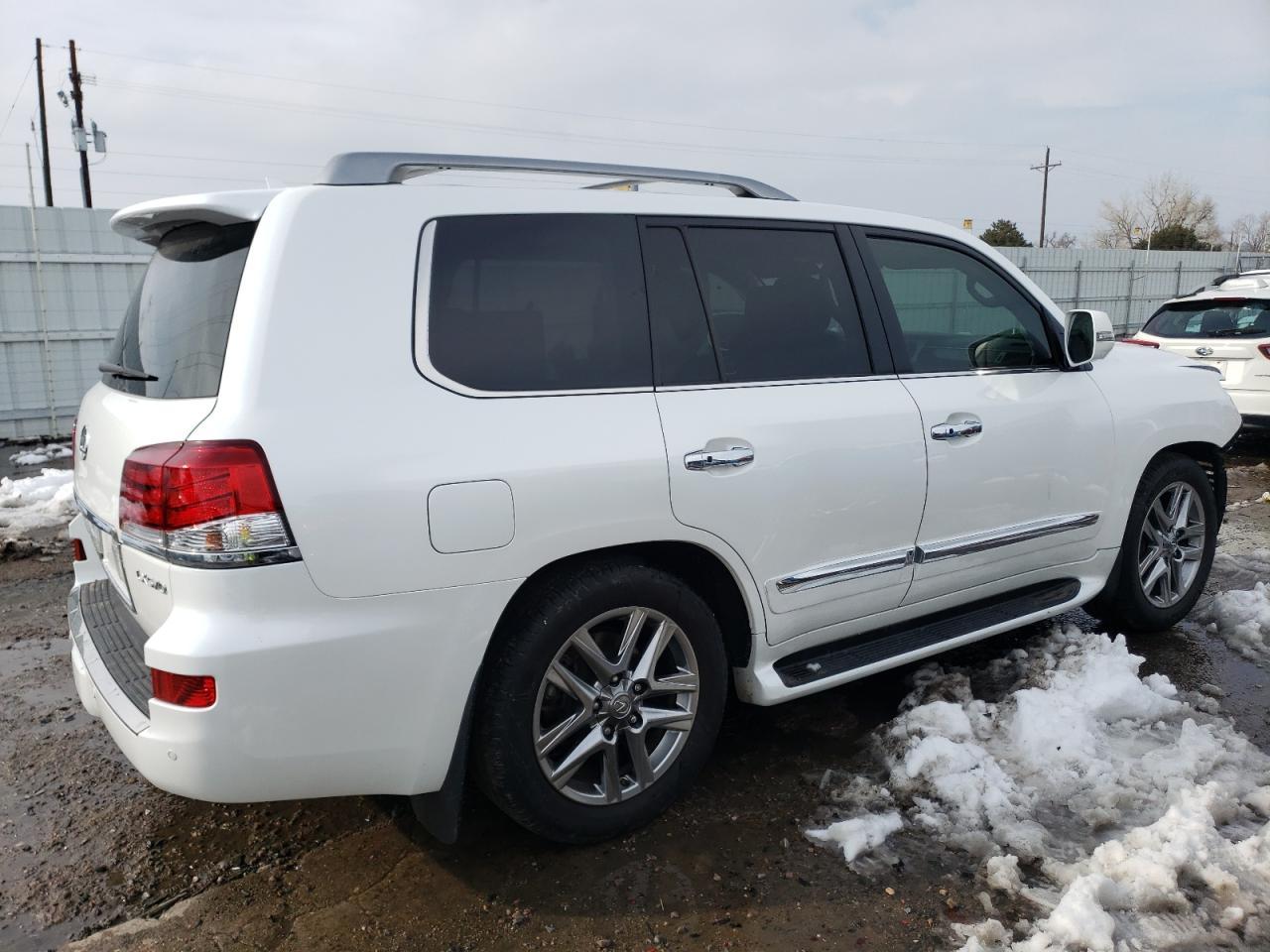2015 LEXUS LX 570 - Image 3