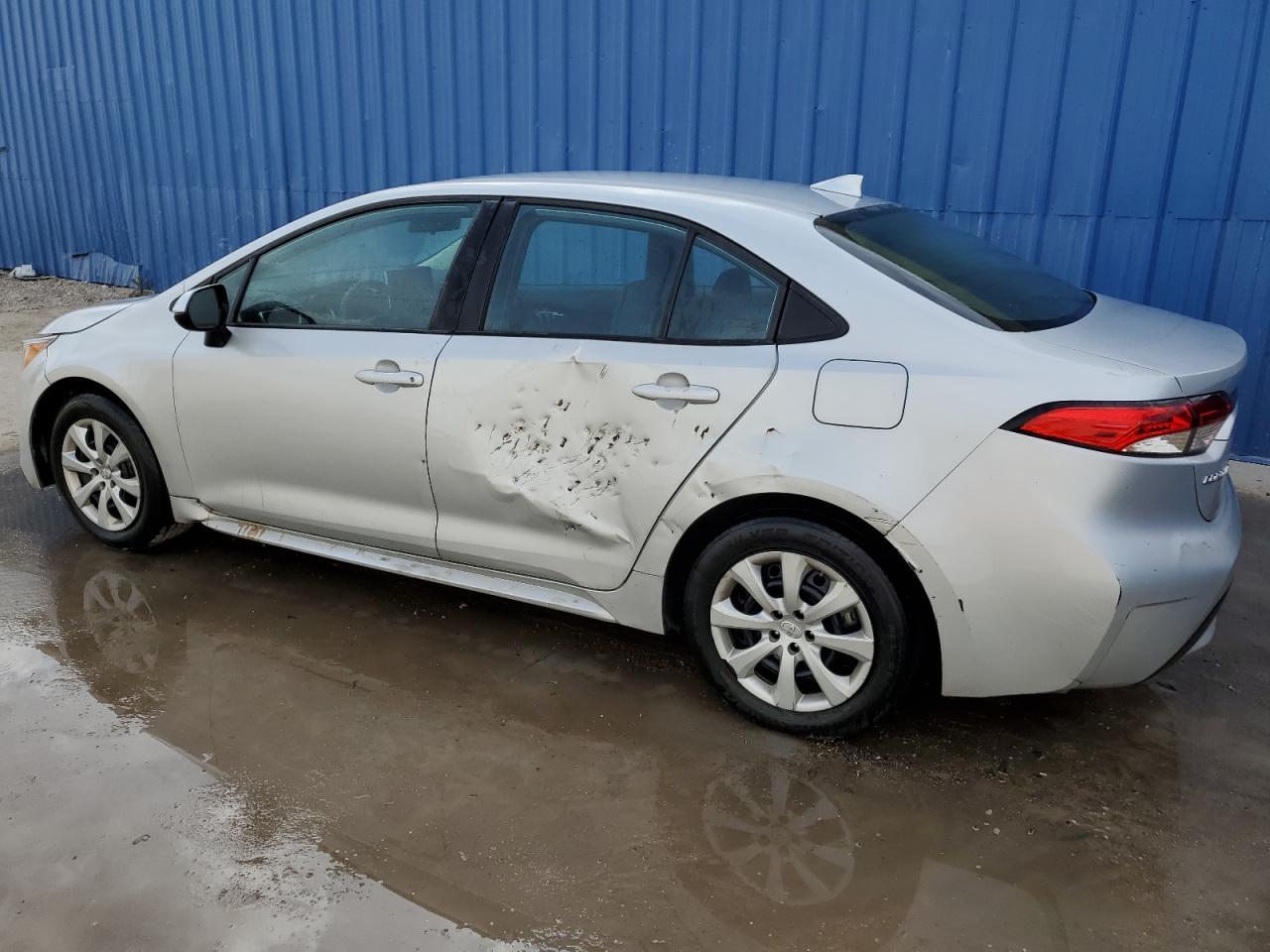 2020 TOYOTA COROLLA LE - Image 2