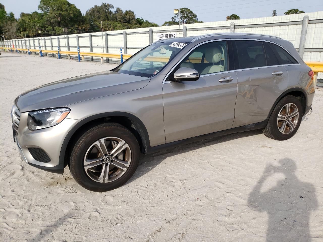 2019 MERCEDES-BENZ GLC 300 4M