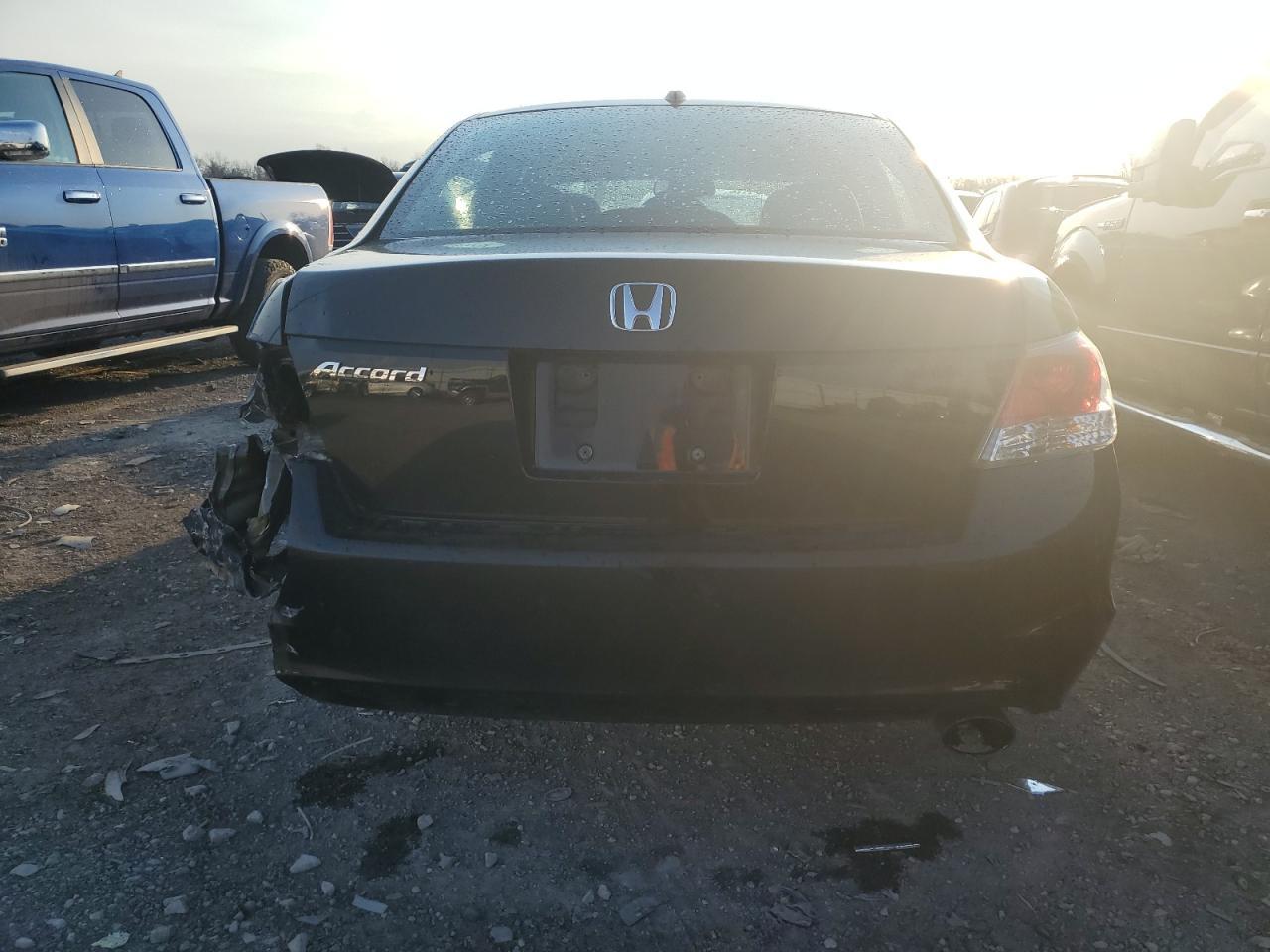 2010 HONDA ACCORD EXL - Image 6
