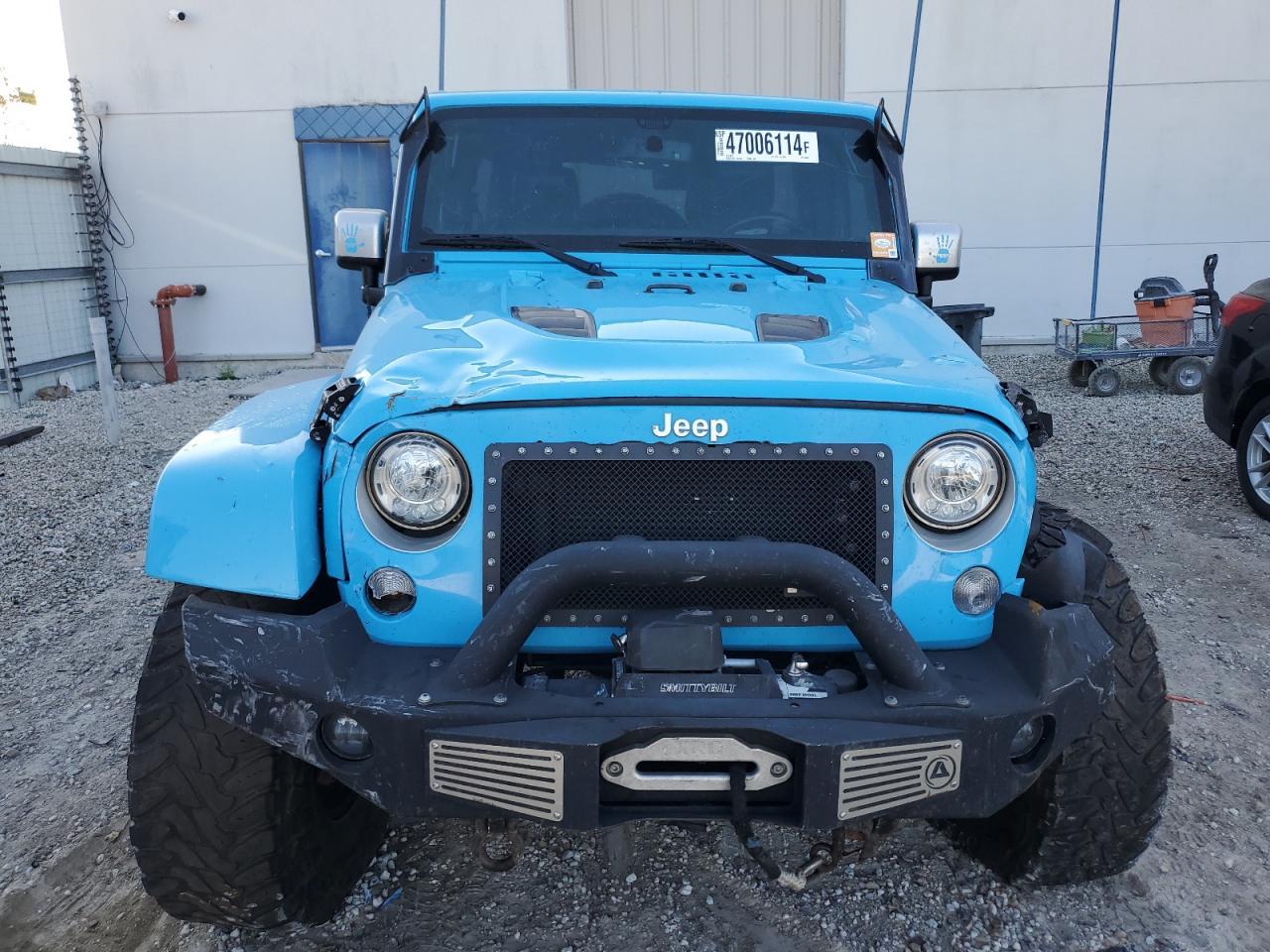 2017 JEEP WRANGLER U - Фото 5