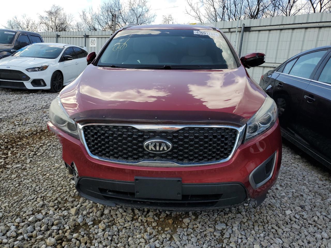 2016 KIA SORENTO LX - Image 5