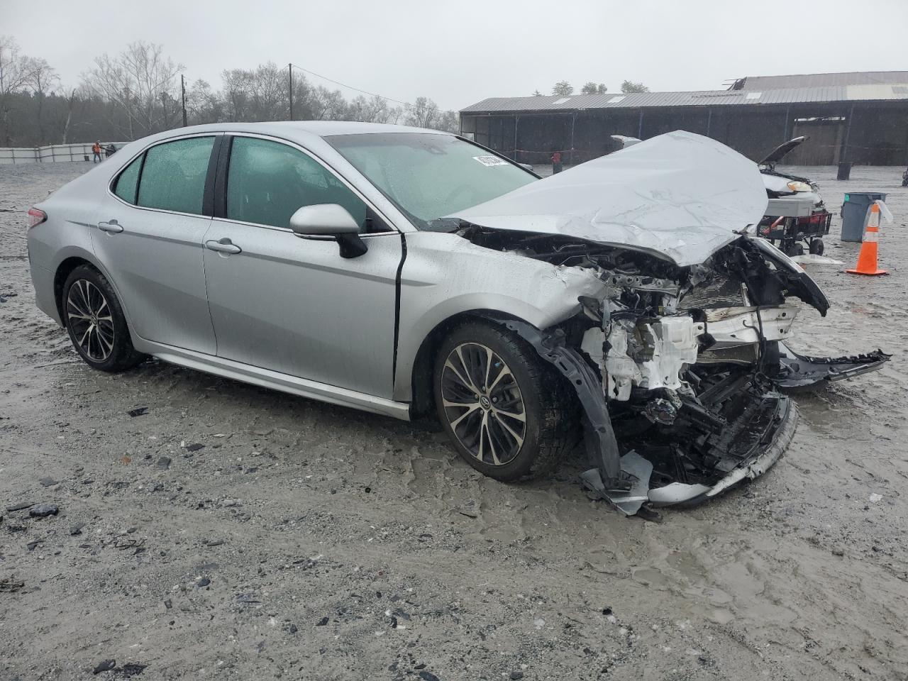 2018 TOYOTA CAMRY L - Image 4