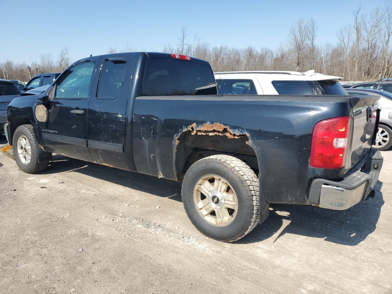 2012 CHEVROLET SILVERADO - Image 2