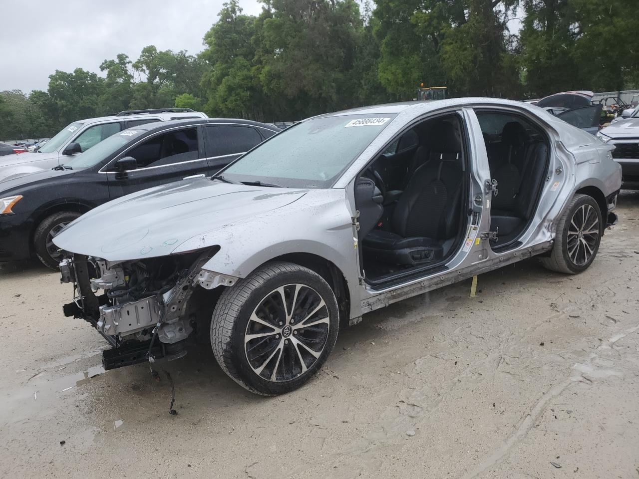 2019 TOYOTA CAMRY L