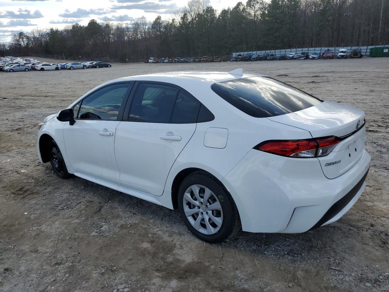 2021 TOYOTA COROLLA LE - Image 2