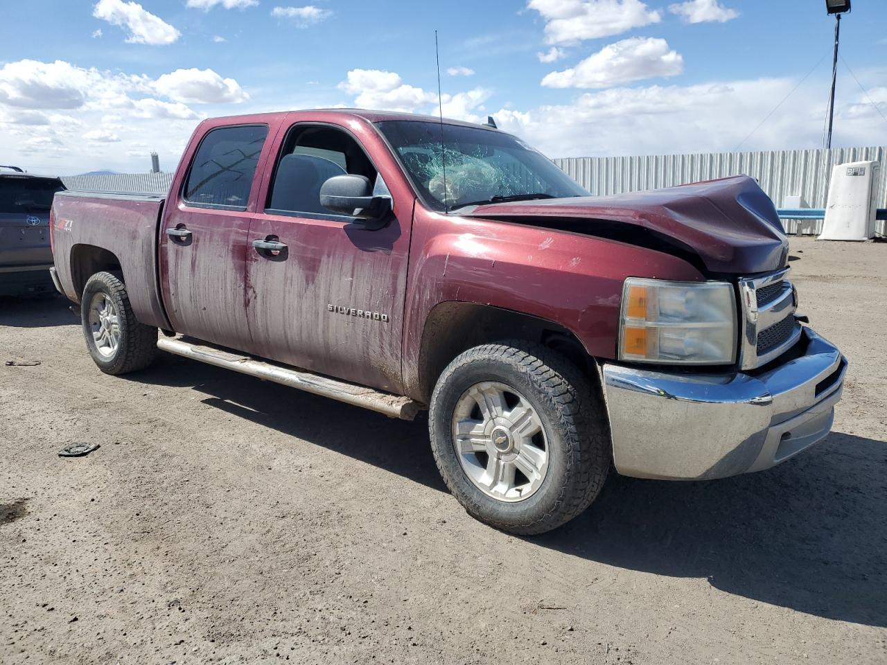 2013 CHEVROLET SILVERADO - Image 4