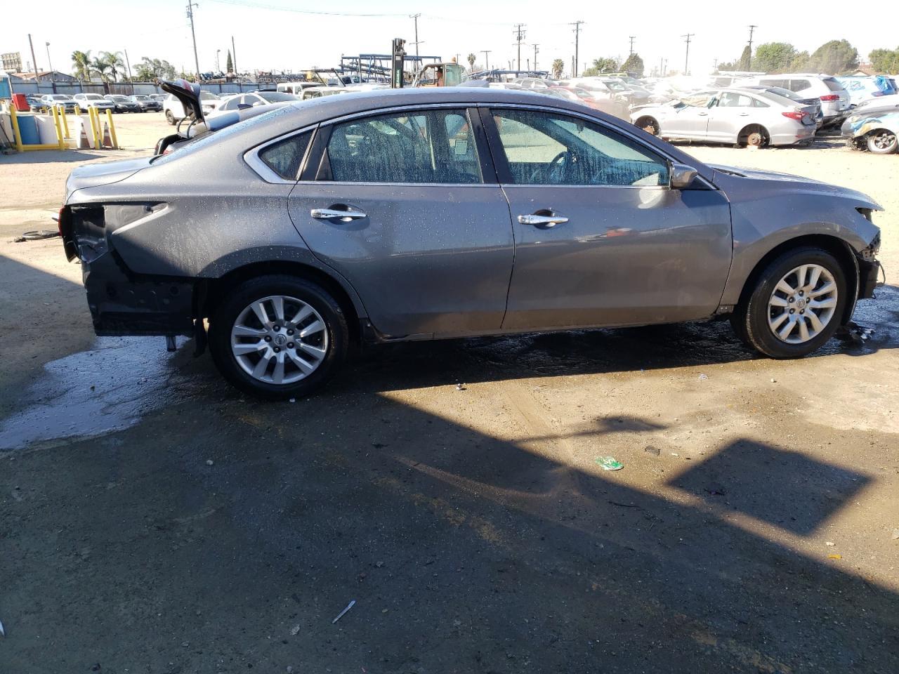 2017 NISSAN ALTIMA 2.5 - Фото 3