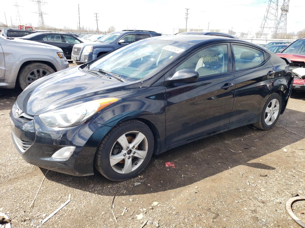 2013 HYUNDAI ELANTRA GL