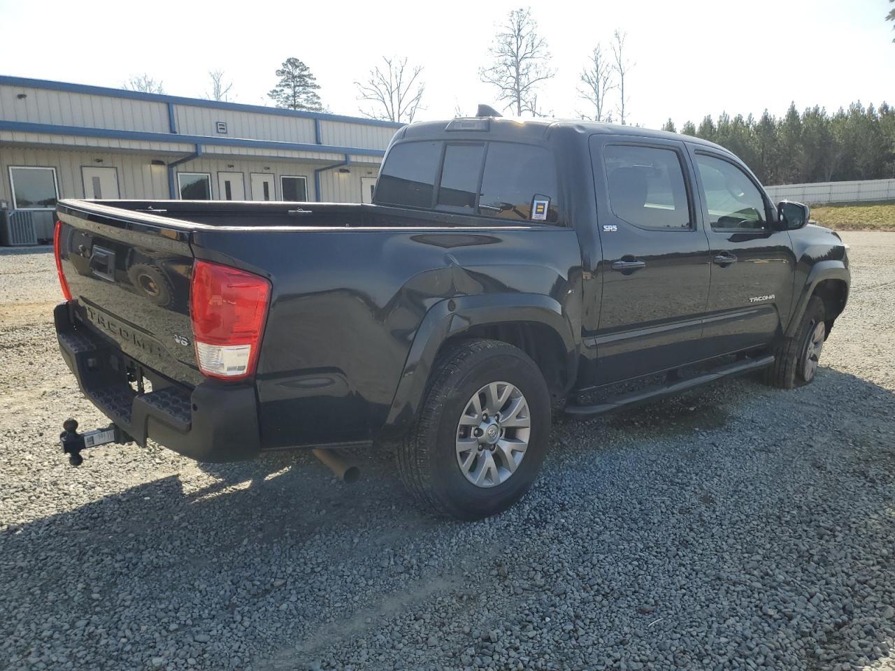 2017 TOYOTA TACOMA DOU - Фото 3