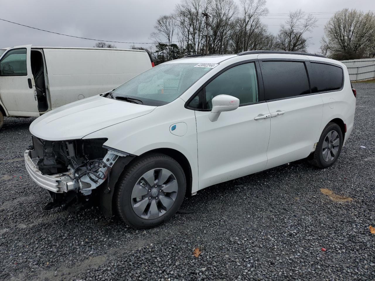 2018 CHRYSLER PACIFICA H car image