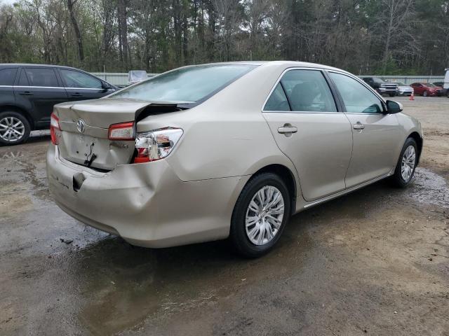 2014 Toyota Camry L - Image 3