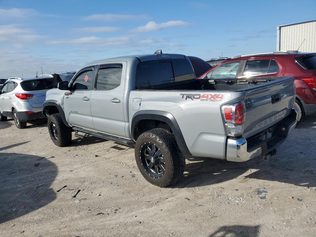 2020 TOYOTA TACOMA DOU - Image 2
