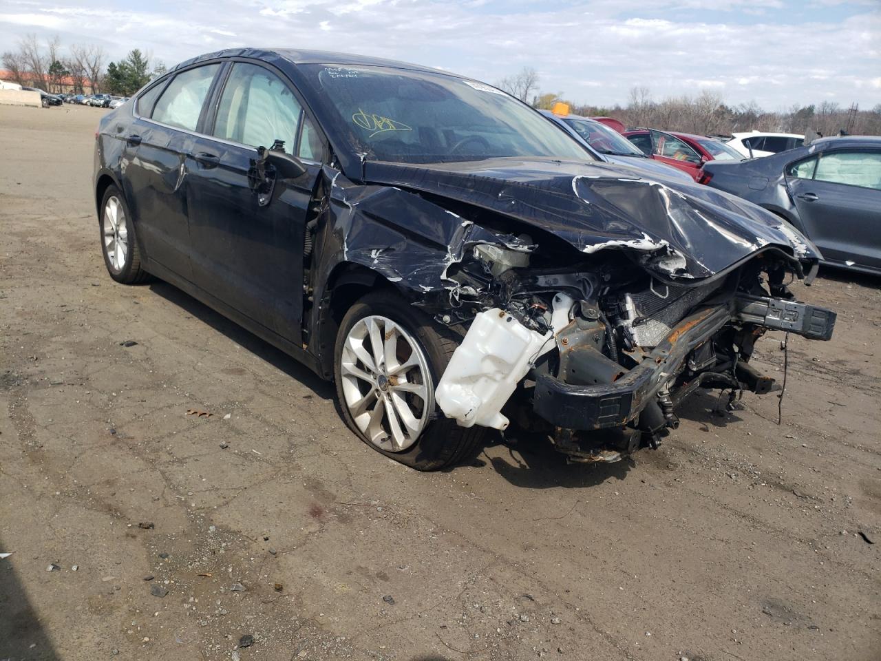 2020 FORD FUSION SE - Image 4