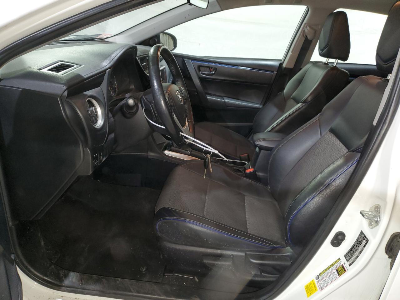 2019 TOYOTA COROLLA L - Image 7