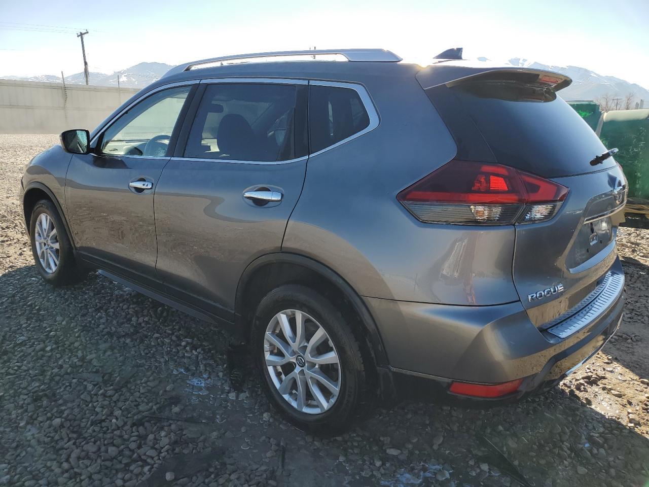 2018 NISSAN ROGUE S - Фото 2