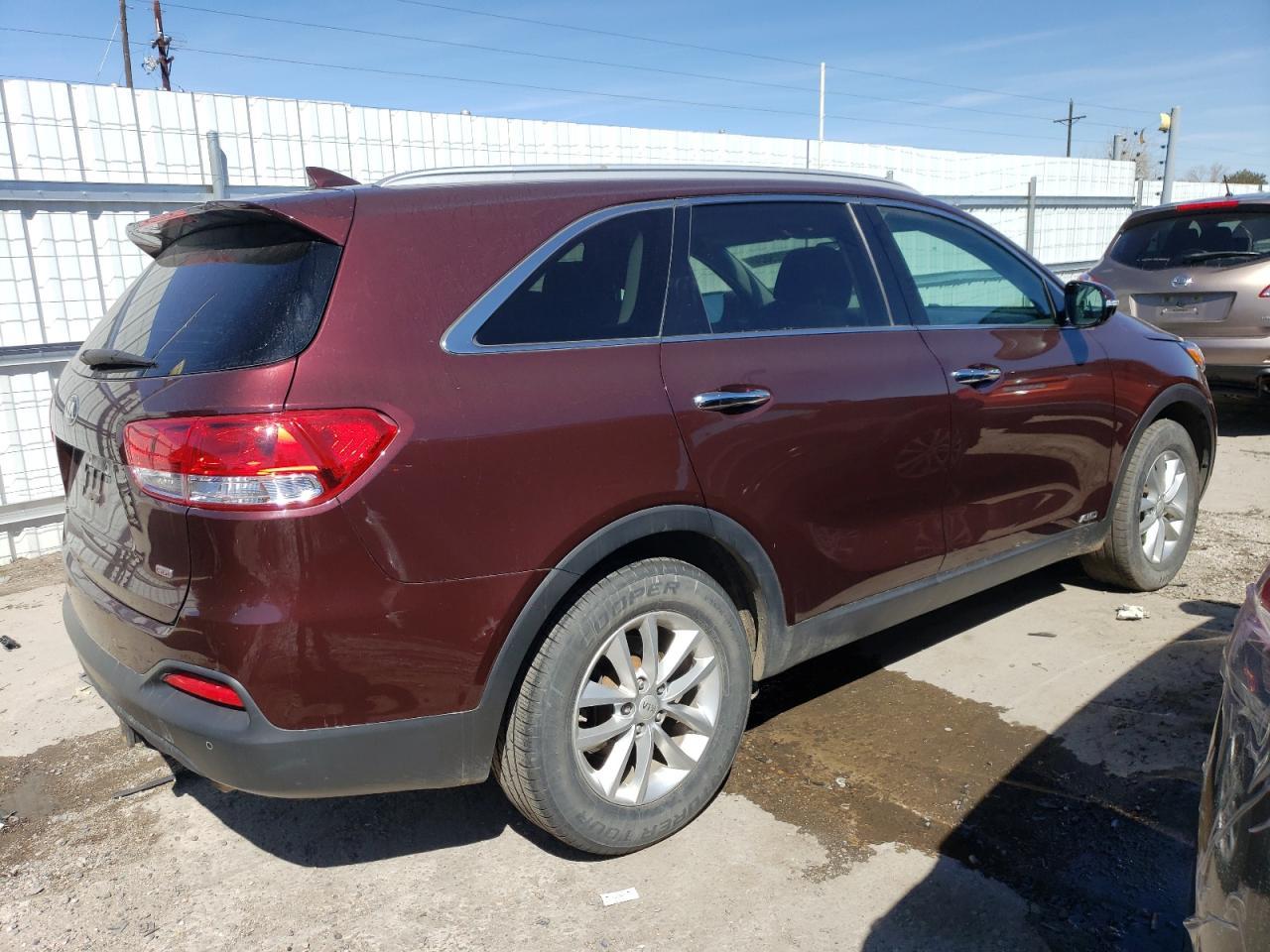 2017 KIA SORENTO LX - Image 3