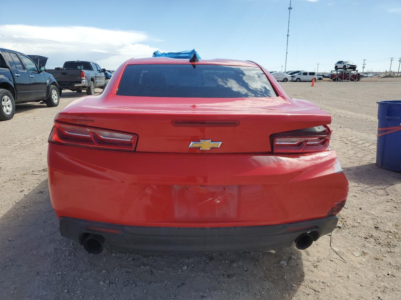 2018 CHEVROLET CAMARO LT - Image 6