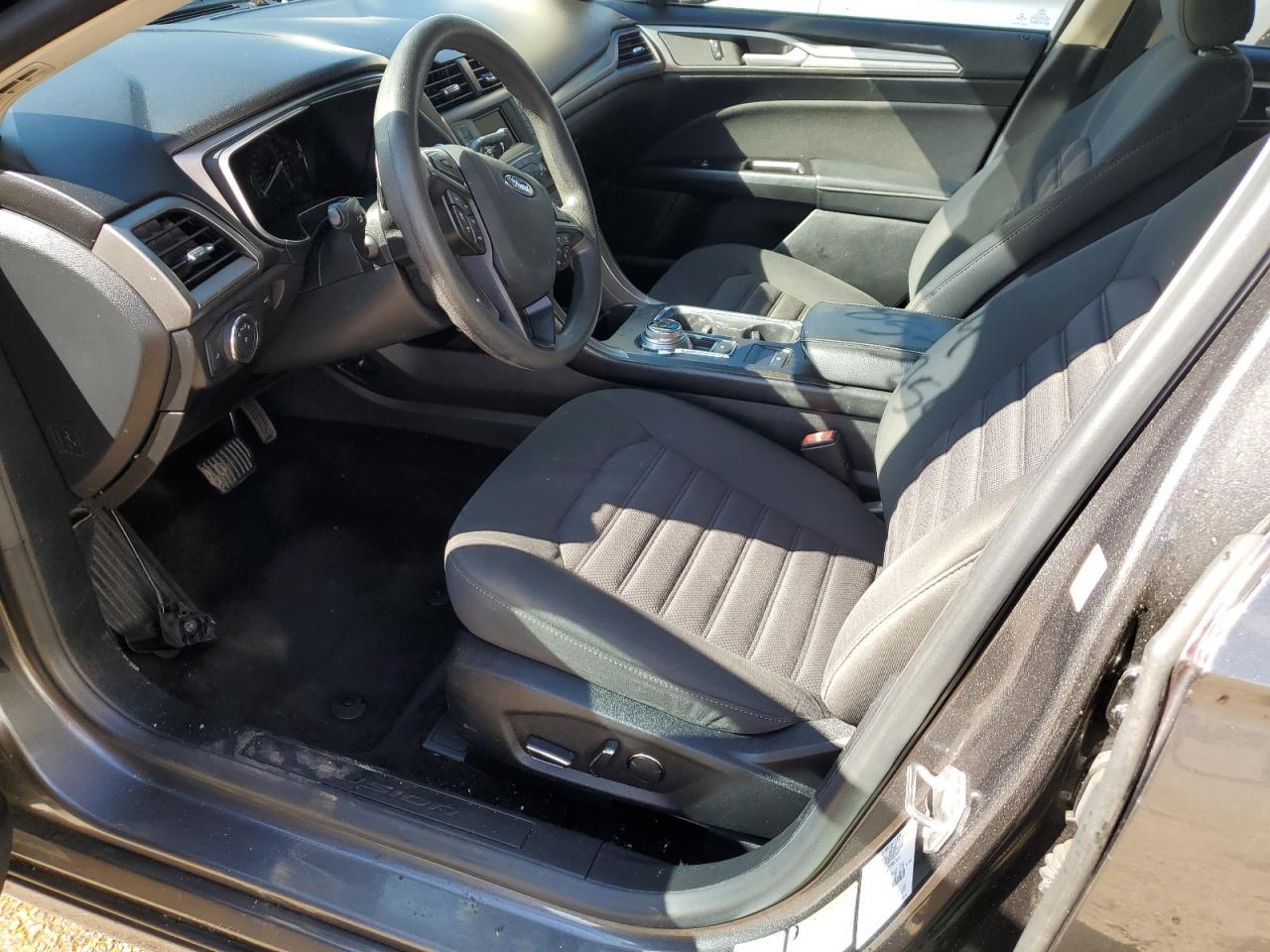 2017 FORD FUSION SE - Фото 7