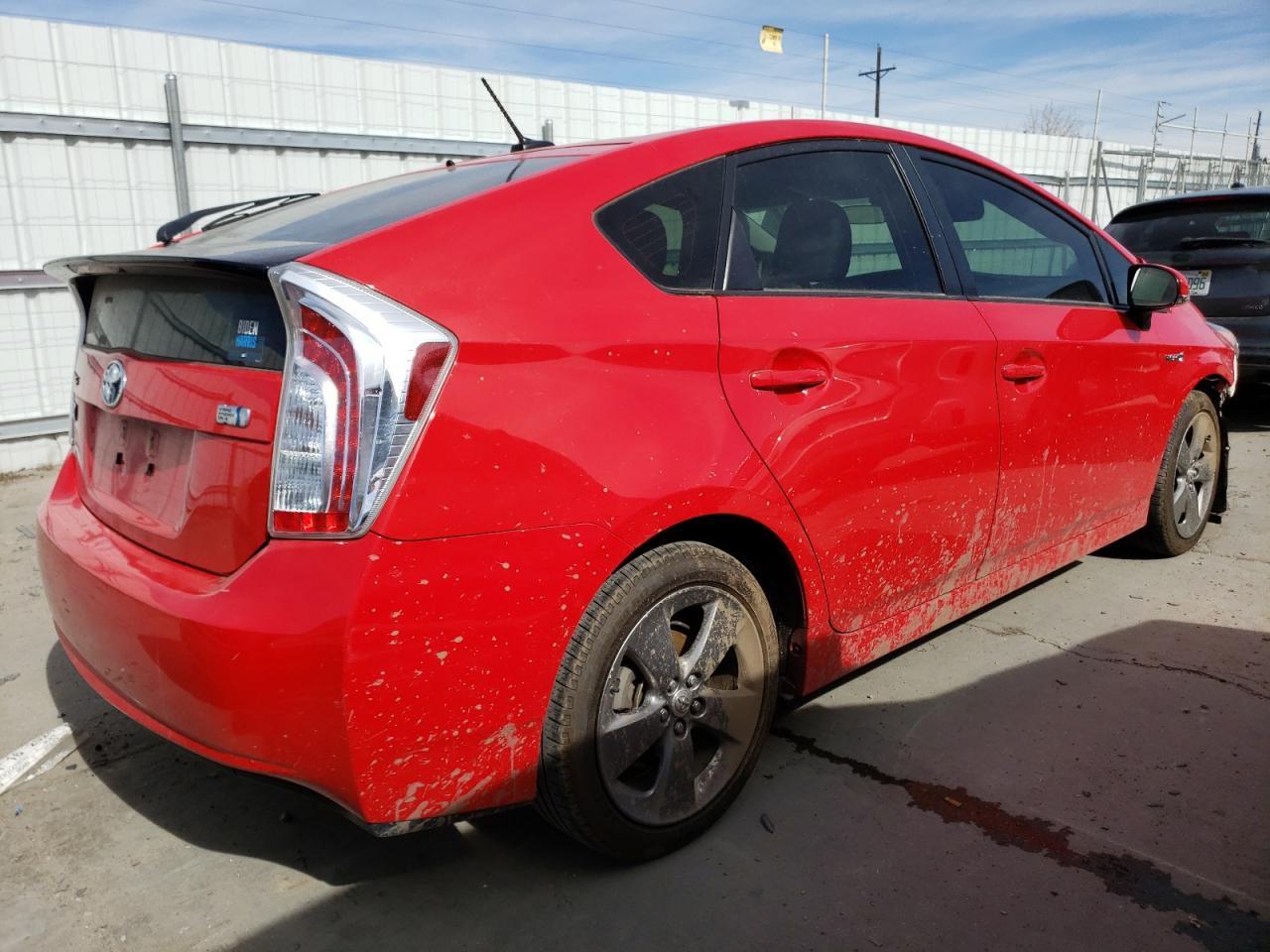 2015 TOYOTA PRIUS - Фото 3