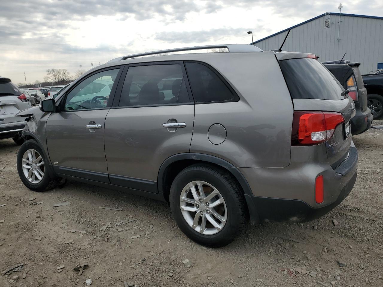 2014 KIA SORENTO LX - Фото 2