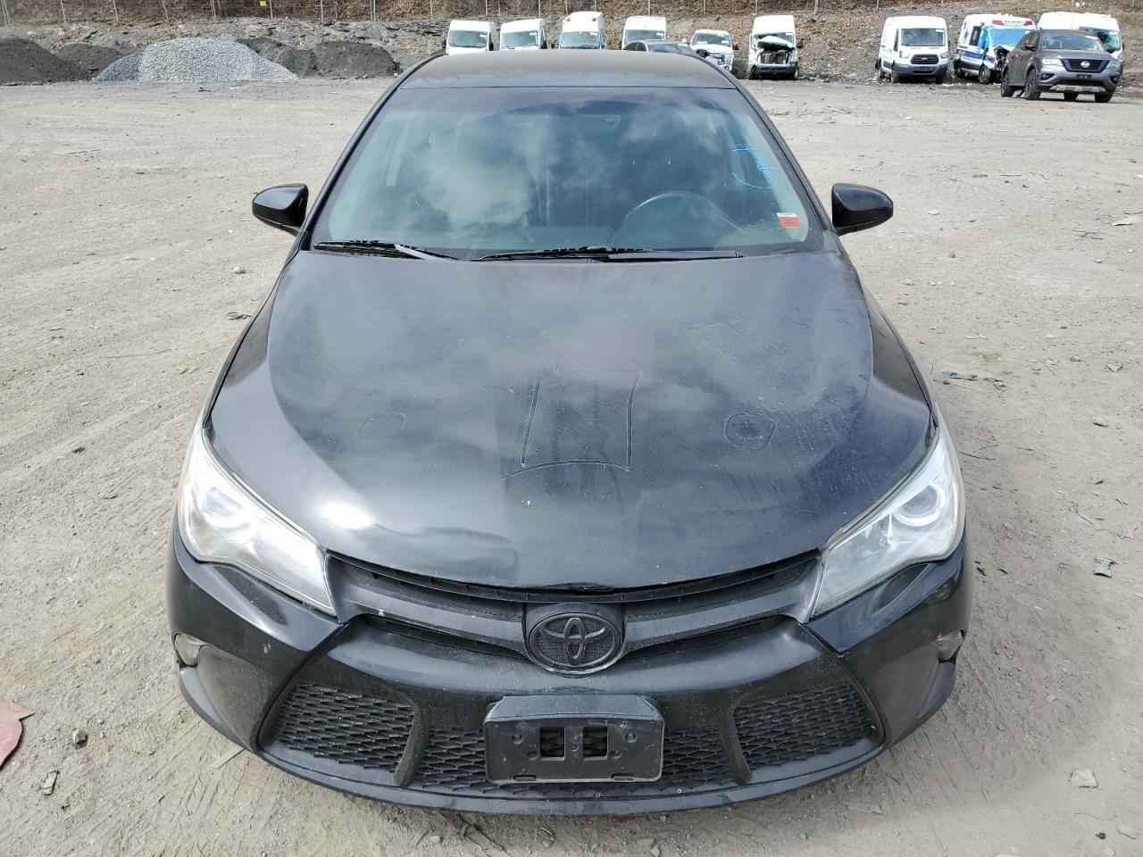 2015 TOYOTA CAMRY LE - Фото 5