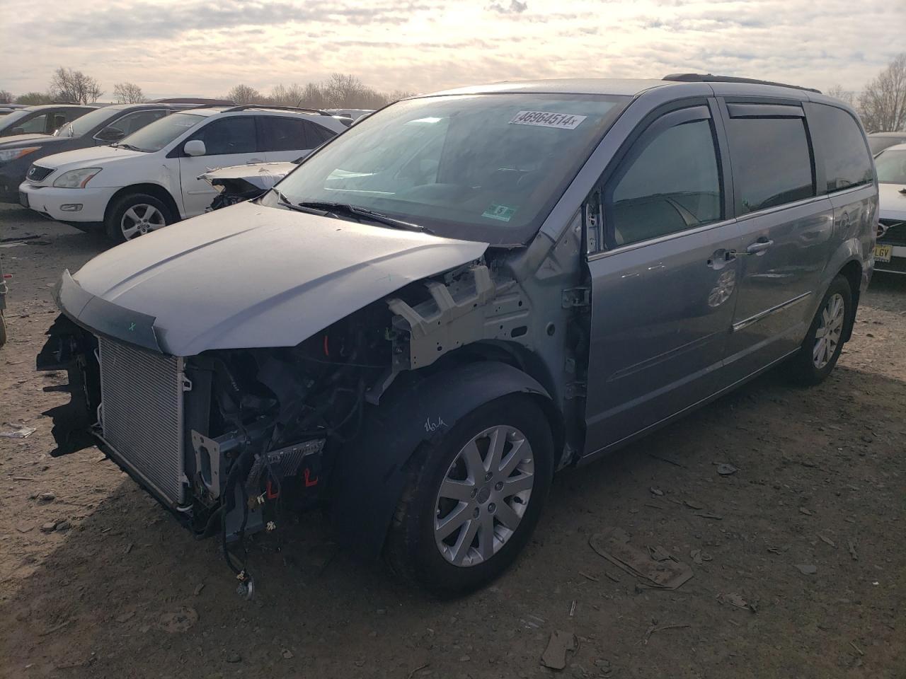 2014 CHRYSLER TOWN & COU