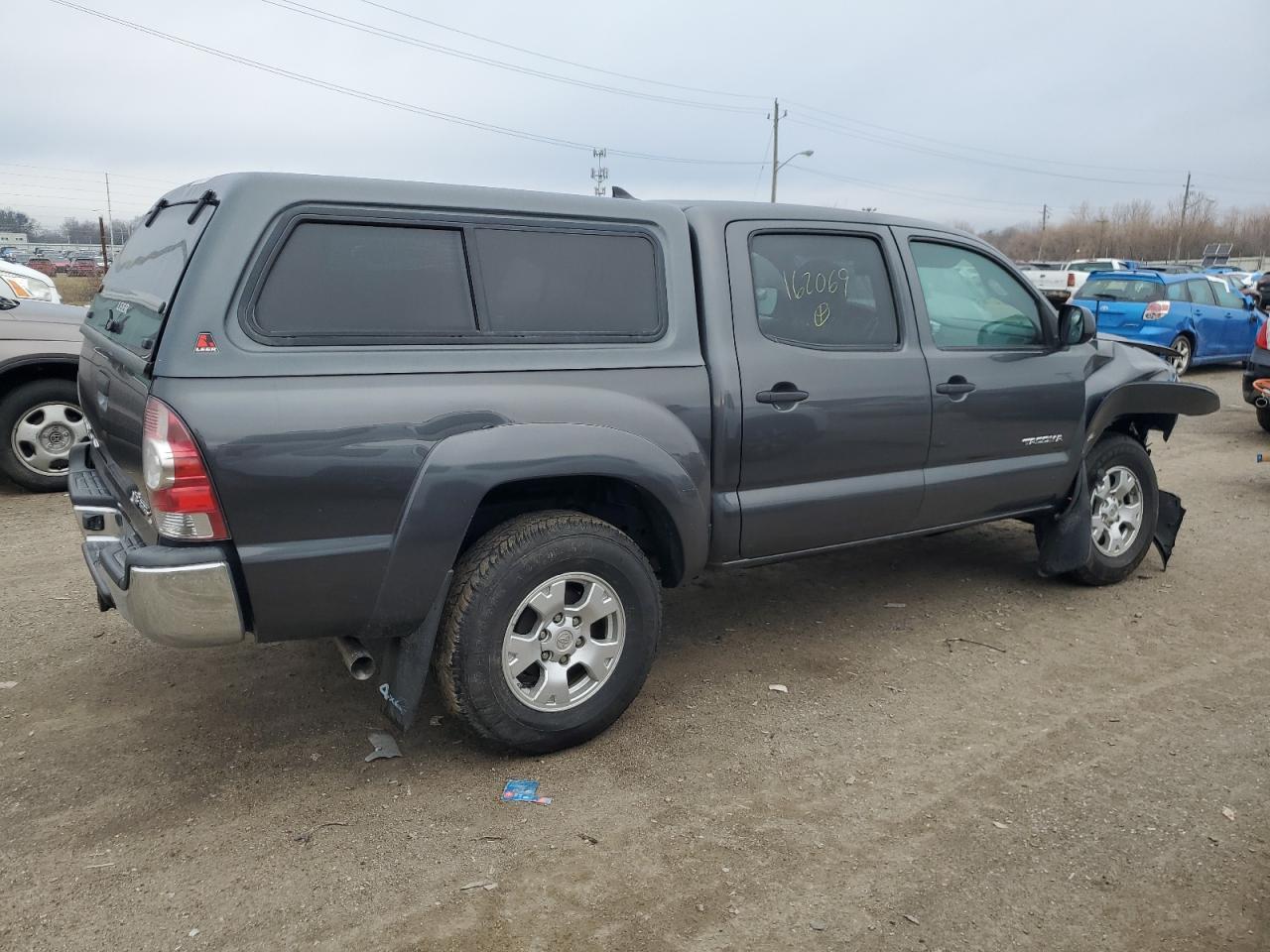 2014 TOYOTA TACOMA DOU - Фото 3