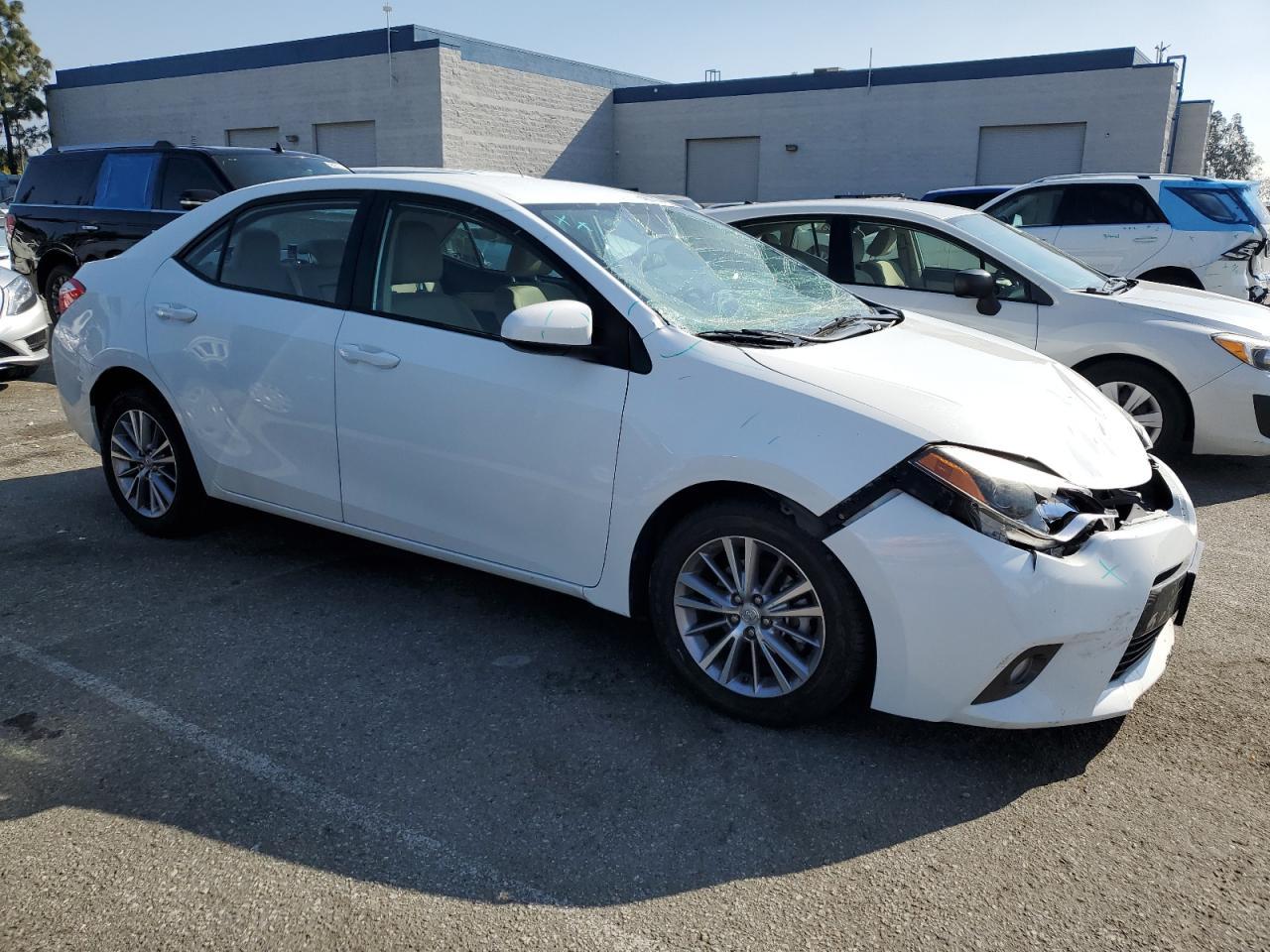 2015 TOYOTA COROLLA L - Image 4