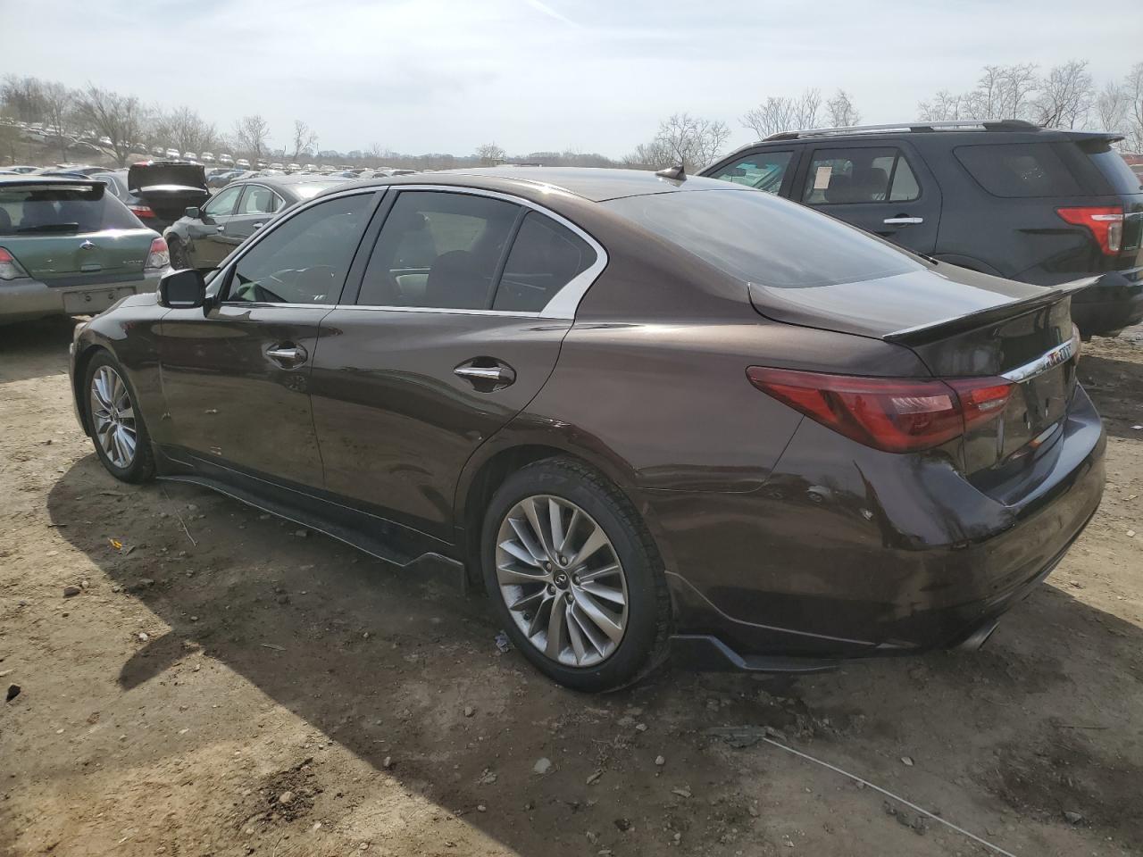 2018 INFINITI Q50 LUXE - Image 2