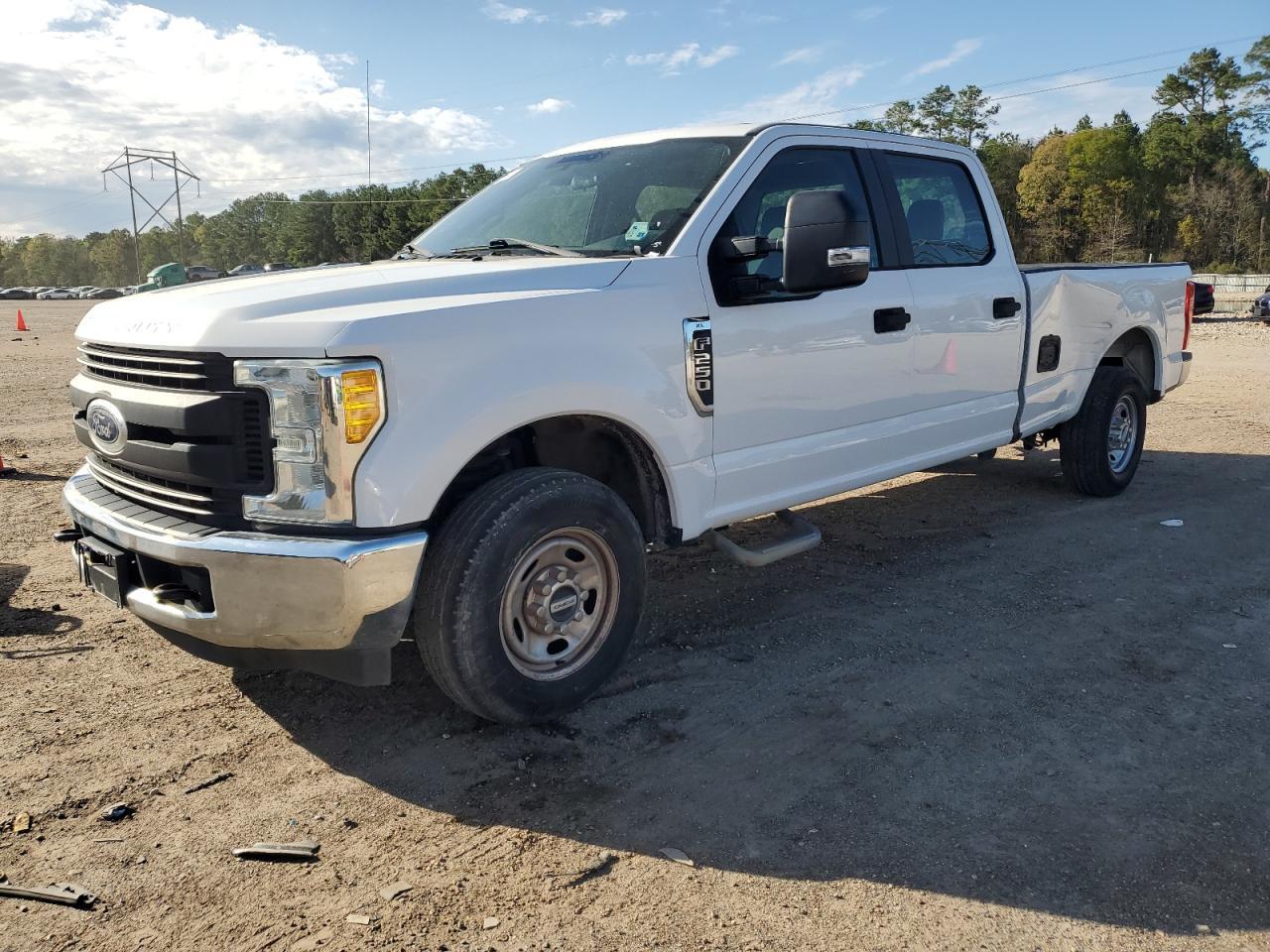 2017 FORD F250 SUPER