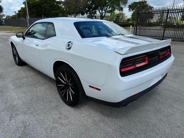 2019 Dodge Challenger Sxt - Фото 2