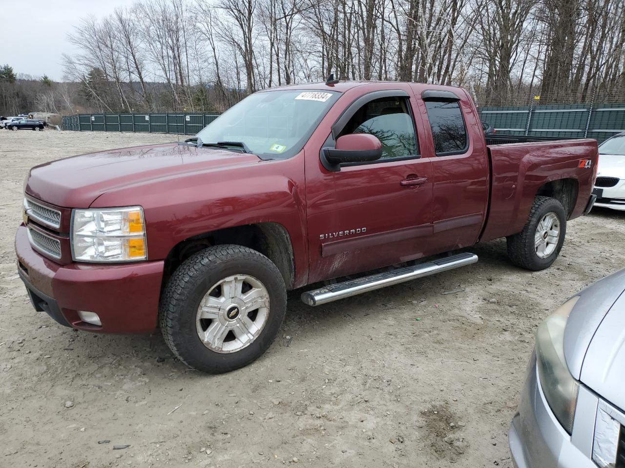 2013 CHEVROLET SILVERADO car image