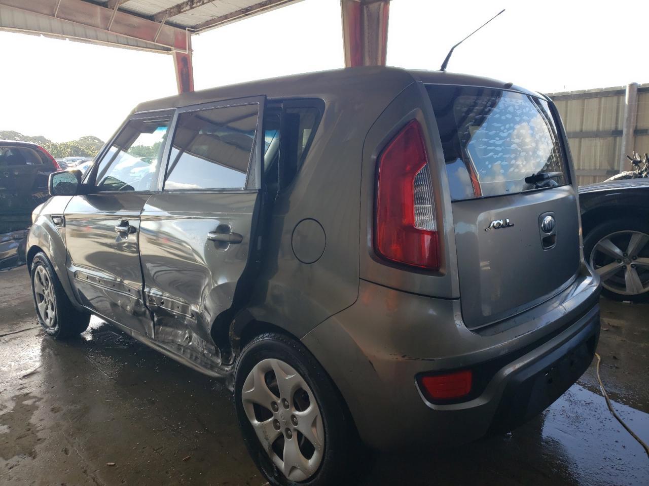 2013 KIA SOUL - Image 2