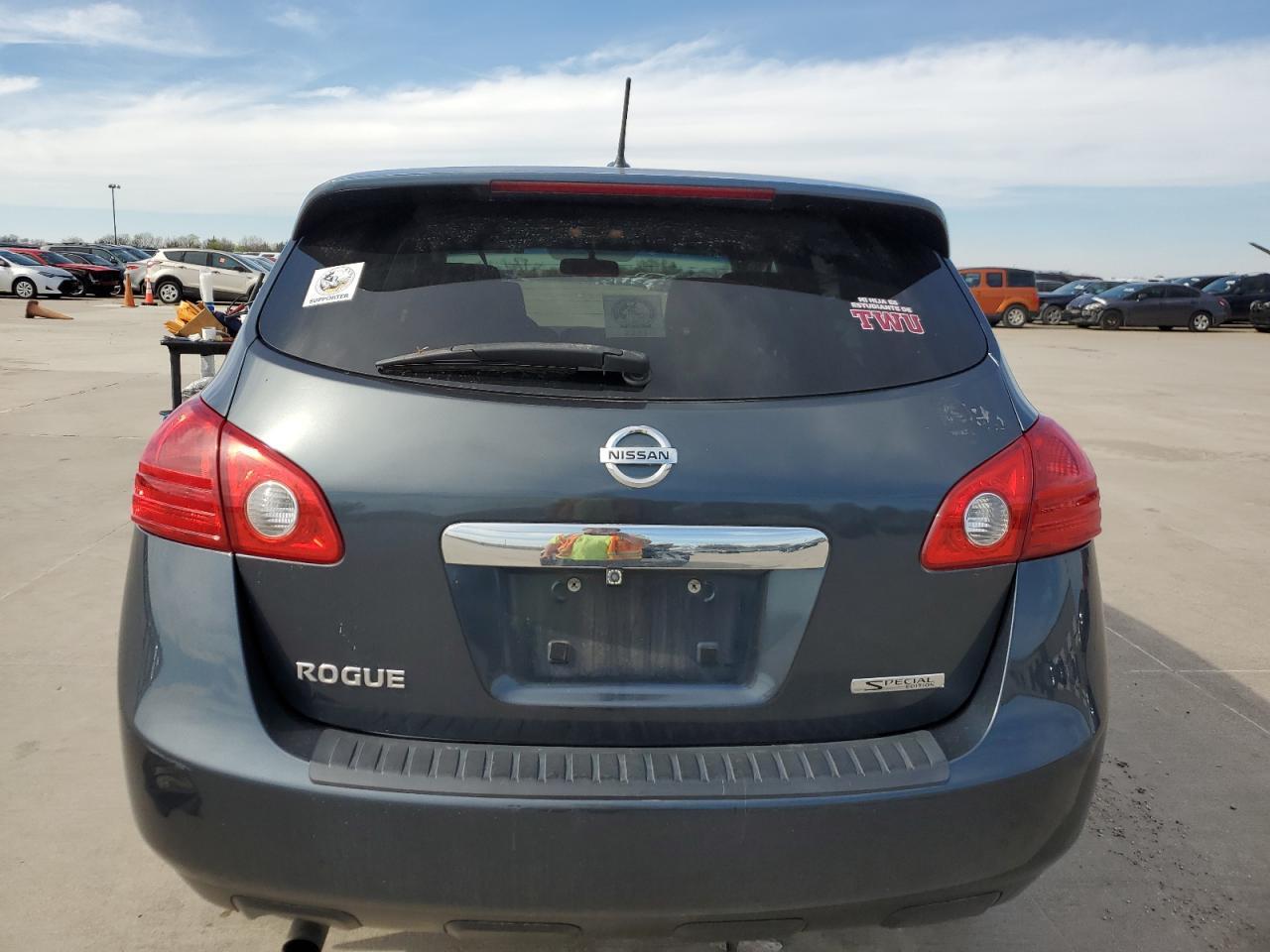 2013 NISSAN ROGUE S - Фото 6