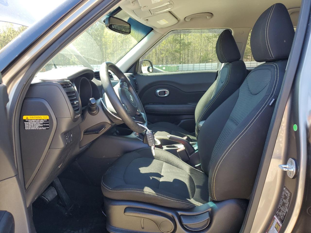2016 KIA SOUL + - Image 7