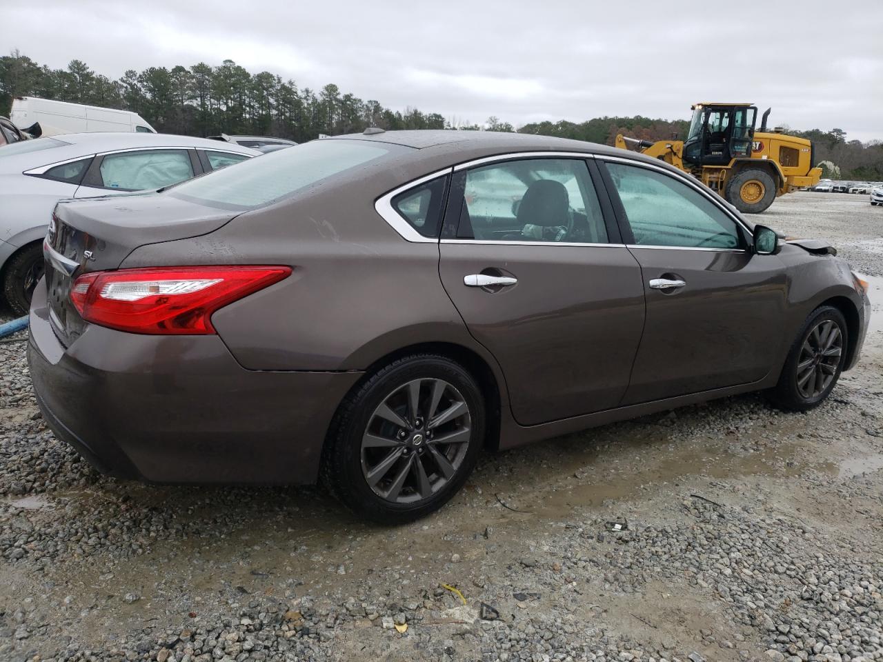 2017 NISSAN ALTIMA 2.5 - Фото 3
