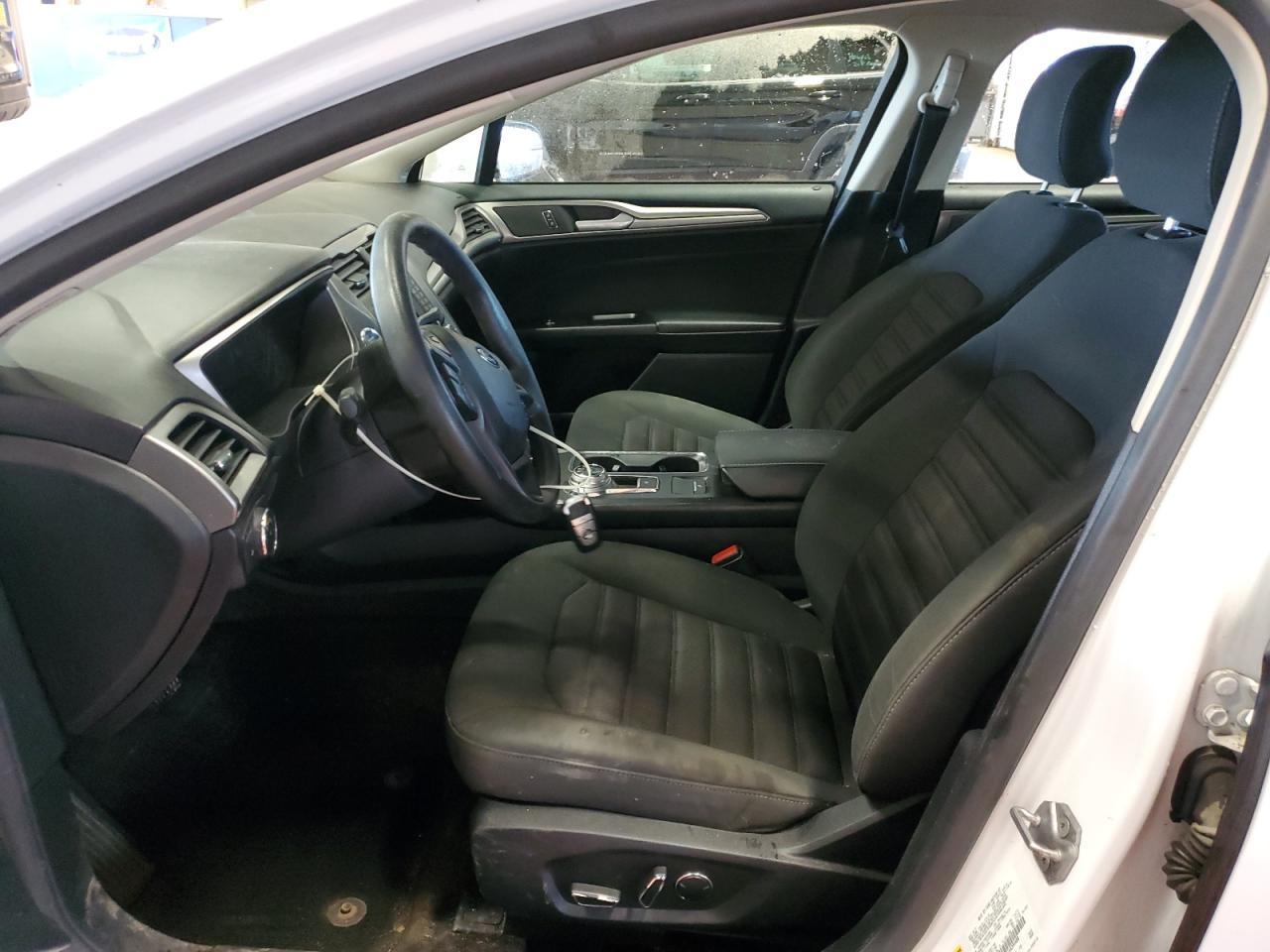 2017 FORD FUSION SE - Фото 7