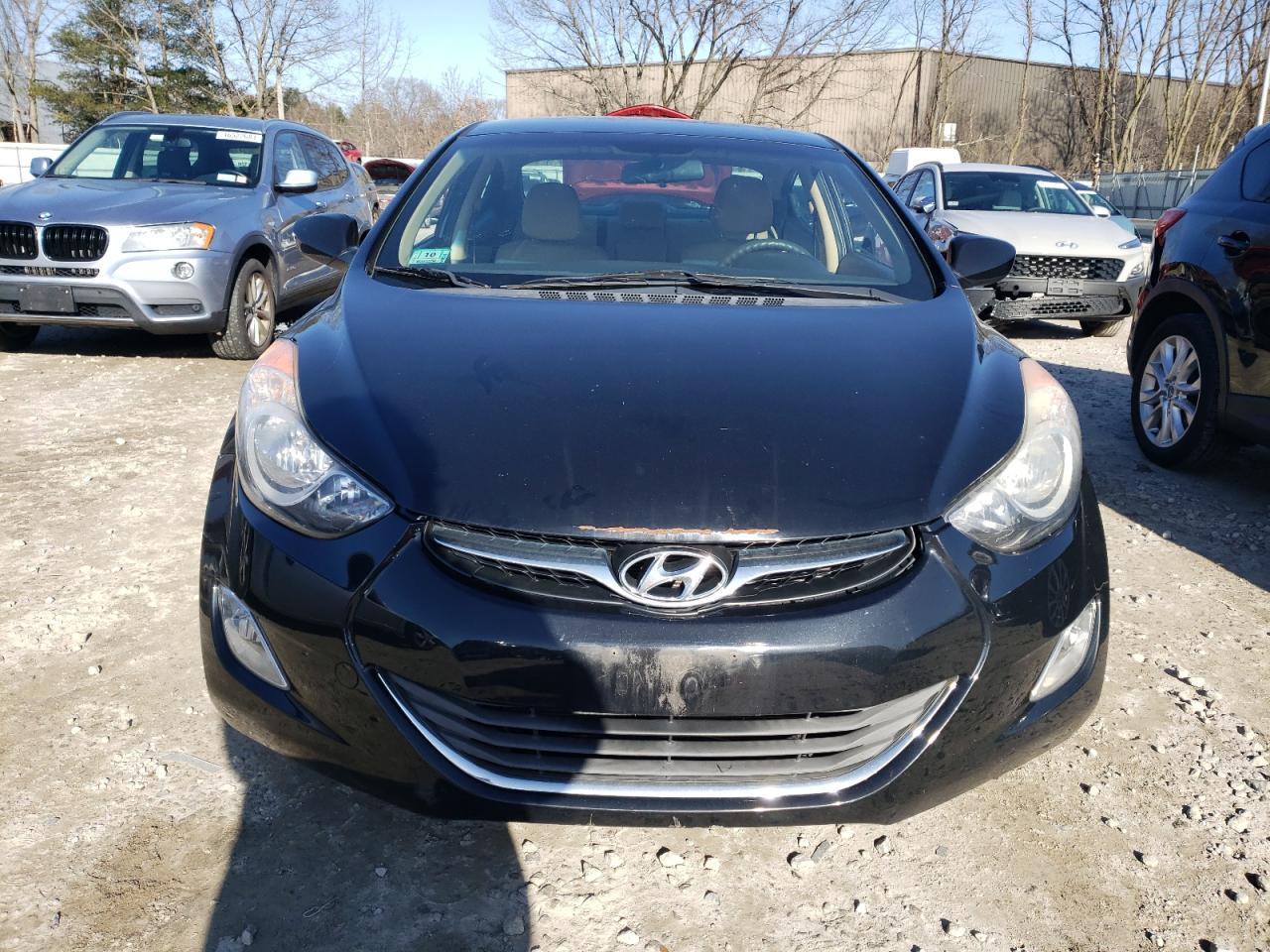 2013 HYUNDAI ELANTRA GL - Image 5