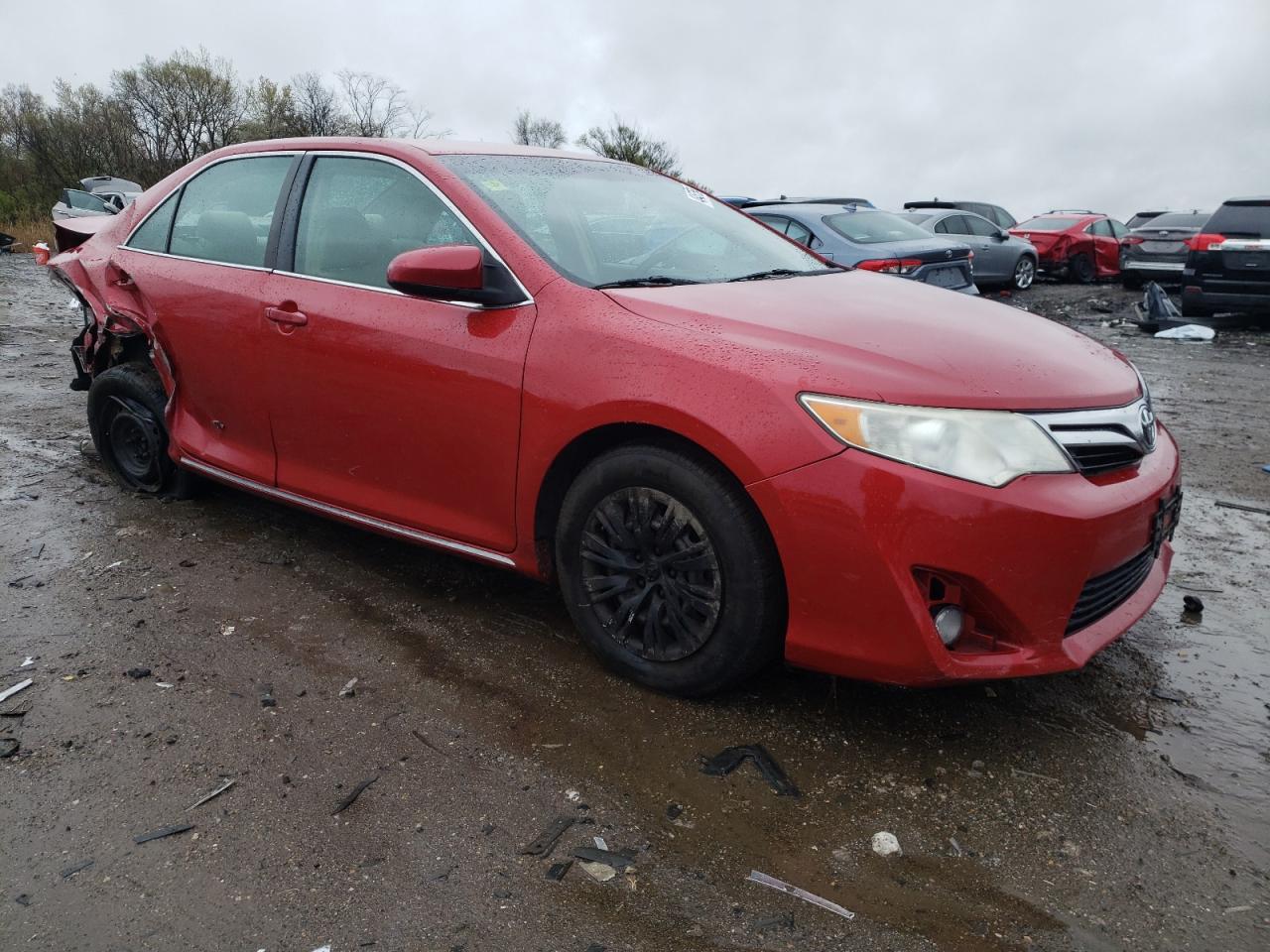 2014 TOYOTA CAMRY L - Image 4