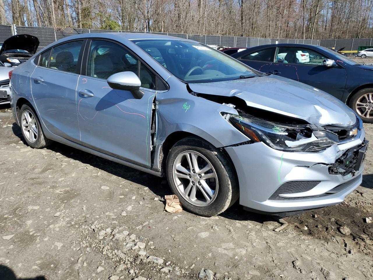 2017 CHEVROLET CRUZE LT - Фото 4