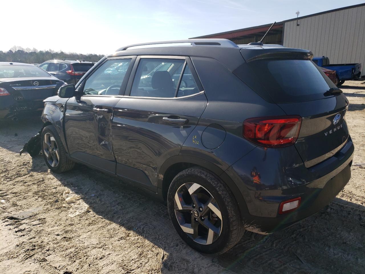 2023 HYUNDAI VENUE SEL - Фото 2
