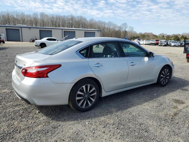 2017 Nissan Altima 2.5 - Фото 3