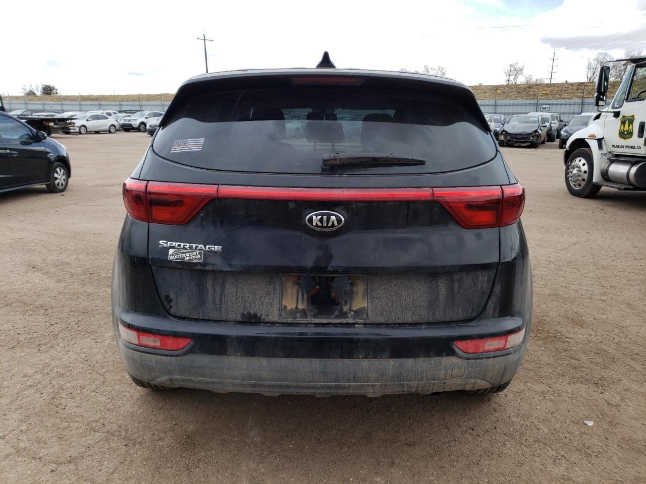 2017 KIA SPORTAGE L - Image 6
