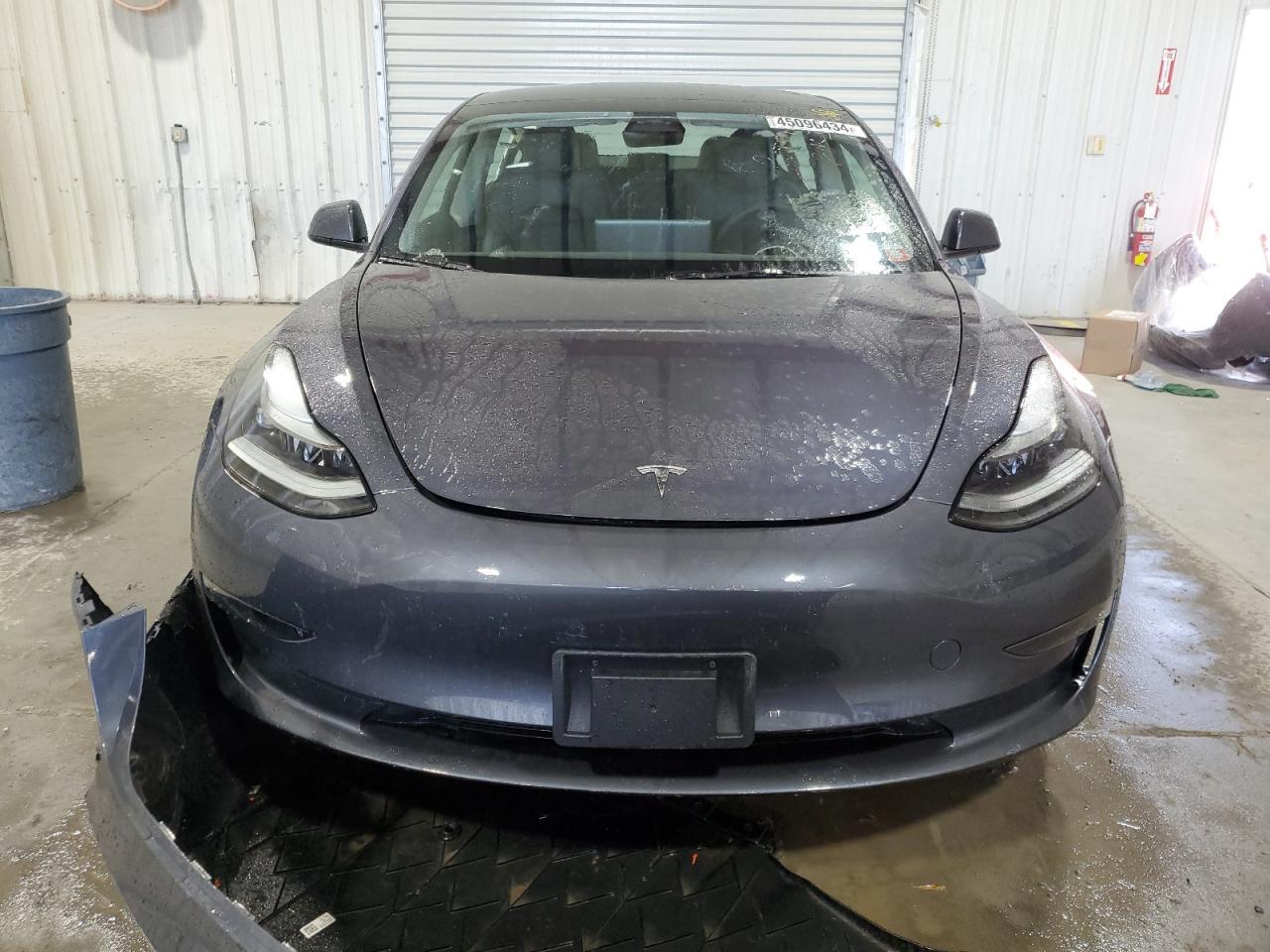 2023 TESLA MODEL 3 - Фото 5